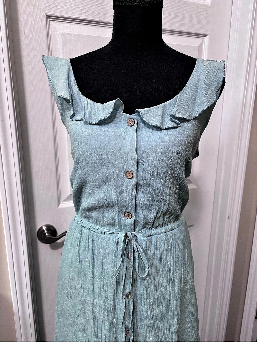 LUXOLOGY Ruffle Button Front High/Low Dress in Blue Size Medium - Picture 3 of 8